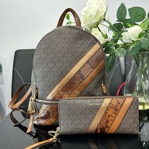 Michael Kors Matching Set